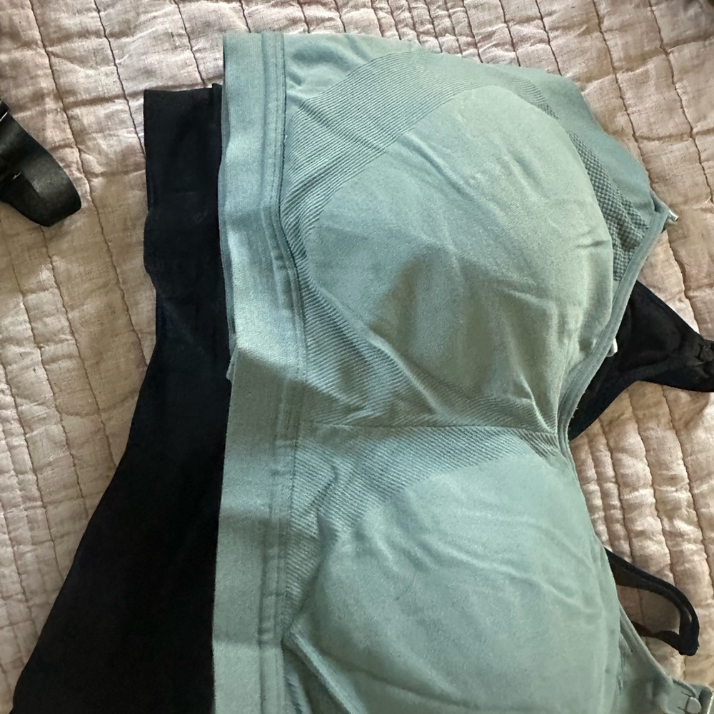 Kindred Bravely Black Nursing Bras and Black/Pastel Camisole Layers - Picture 5 of 9
